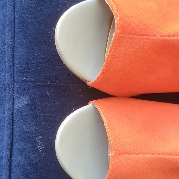 NEVER Wore Open-Toed Heel Booties - Picture 4 of 6